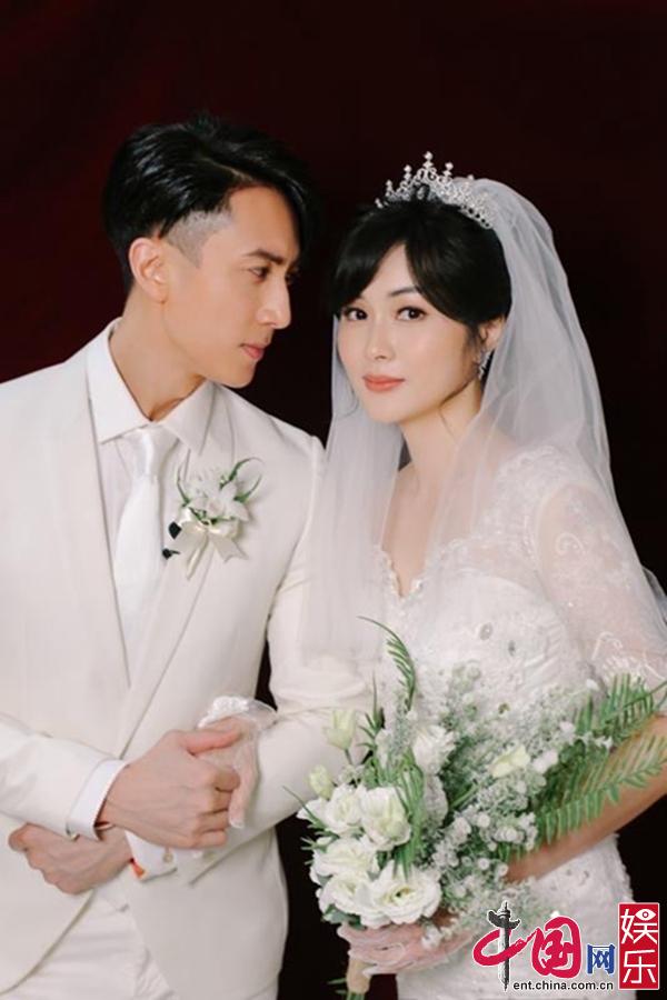 《婚前21天》吴尊林丽吟拍居家创意婚纱照，婚礼筹备策划大揭秘